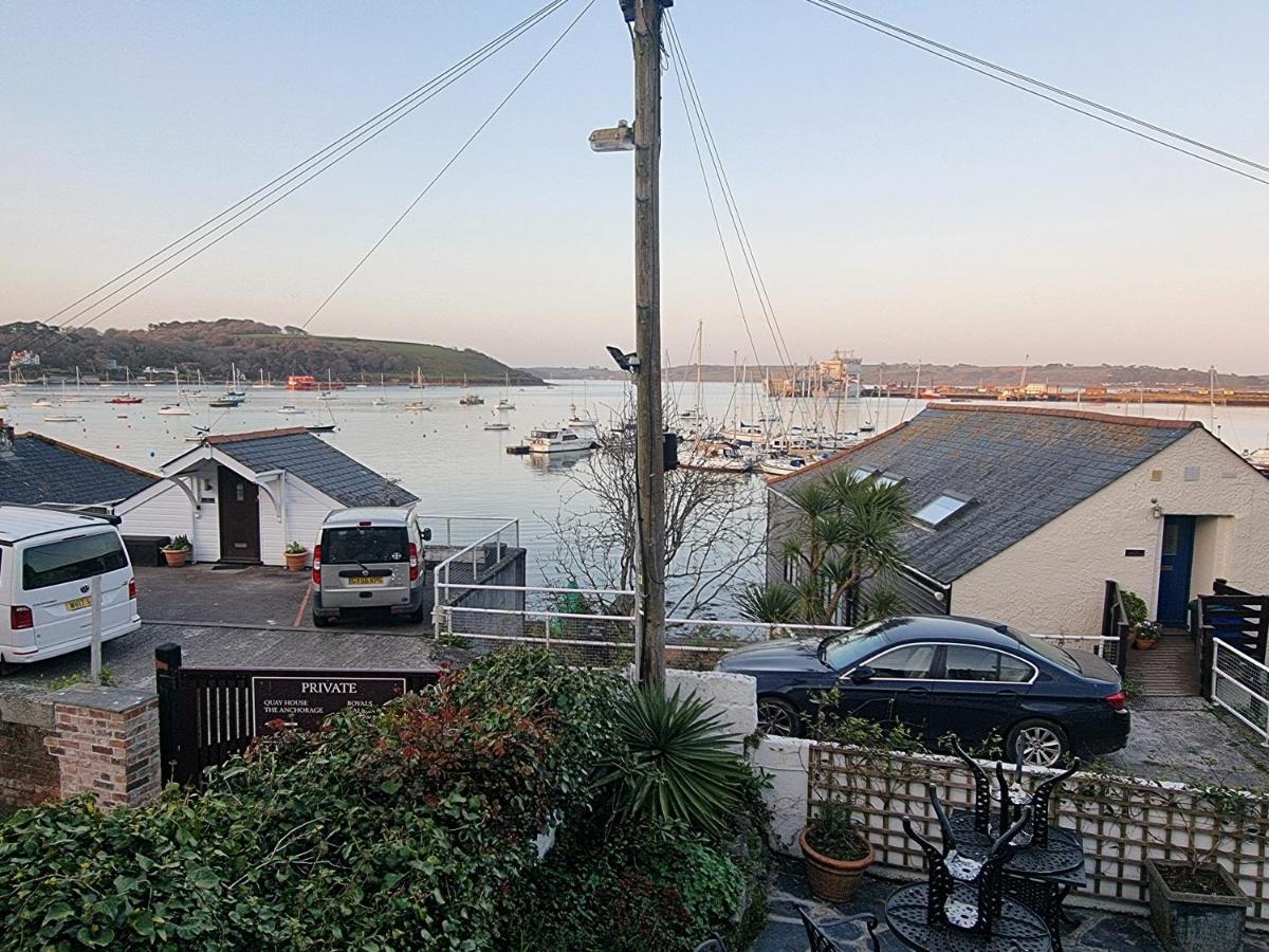 The Bunker-Luxe Central Falmouth Getaway With Stunning Sea Views Екстер'єр фото